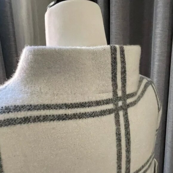 Moth Anthropologie Wool Sweater with Large Grey Plaid  Cream and Gray | M-L - Picture 6 of 15